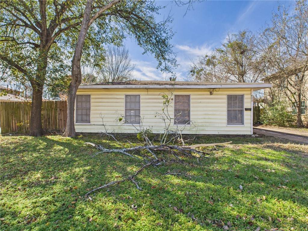 608 Highlands Street - Photo 1