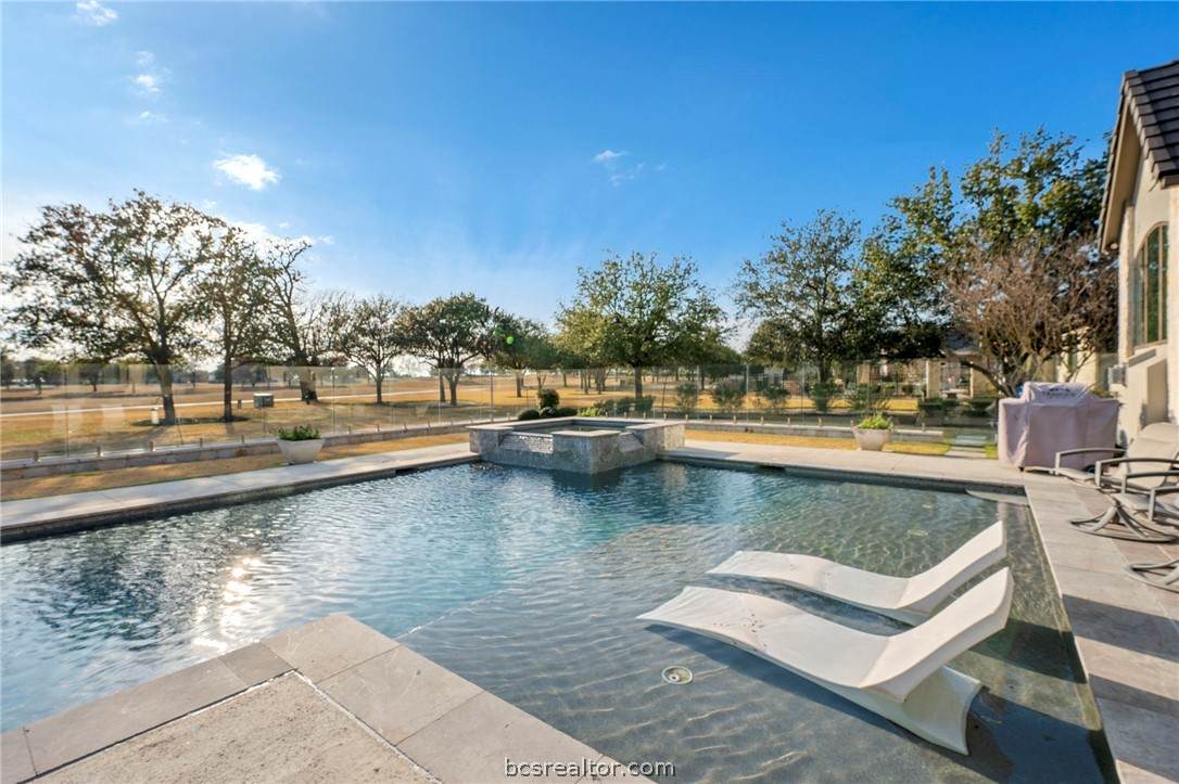 4711 Miramont Circle - Photo 1
