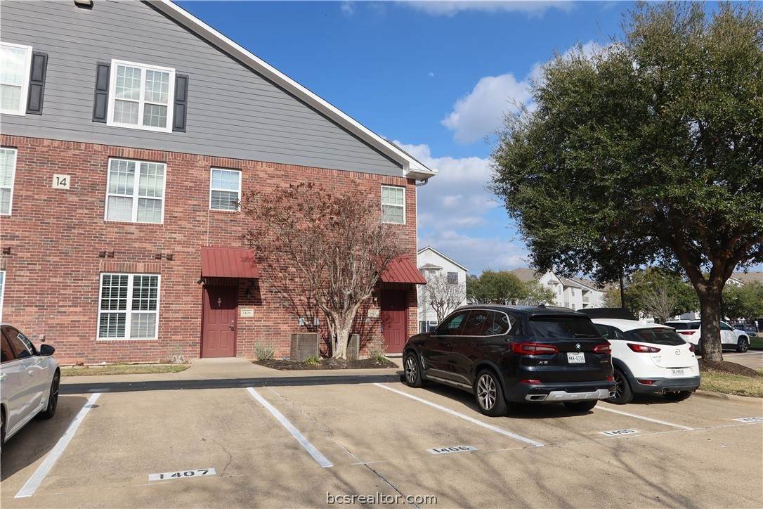 801 Luther Street - Photo 1