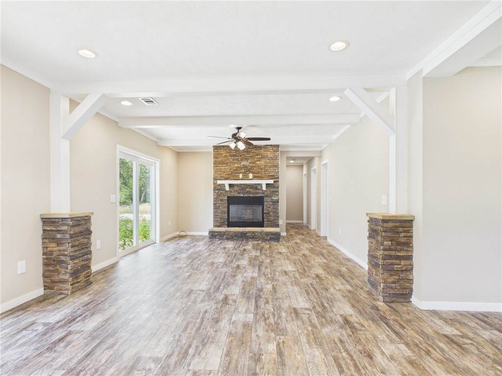 100 Patriots Place - Photo 1
