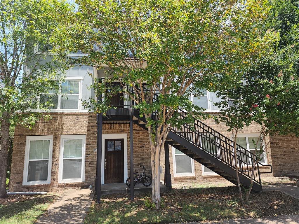 1725 Harvey Mitchell Parkway - Photo 1