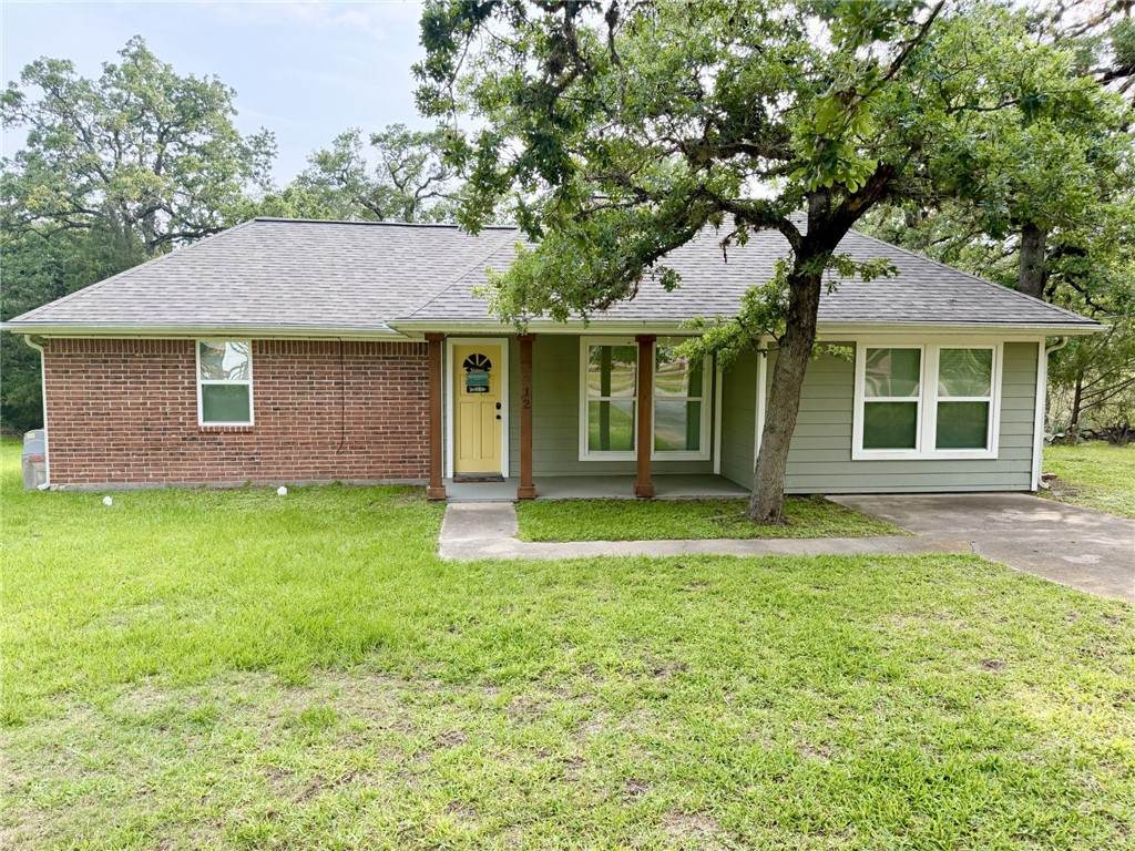 712 Tanglewood Drive - Photo 1