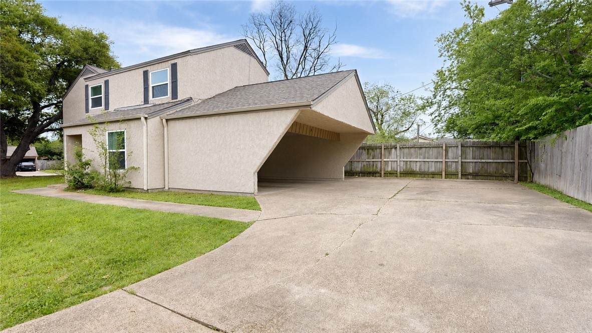 1327 Airline Drive - Photo 1