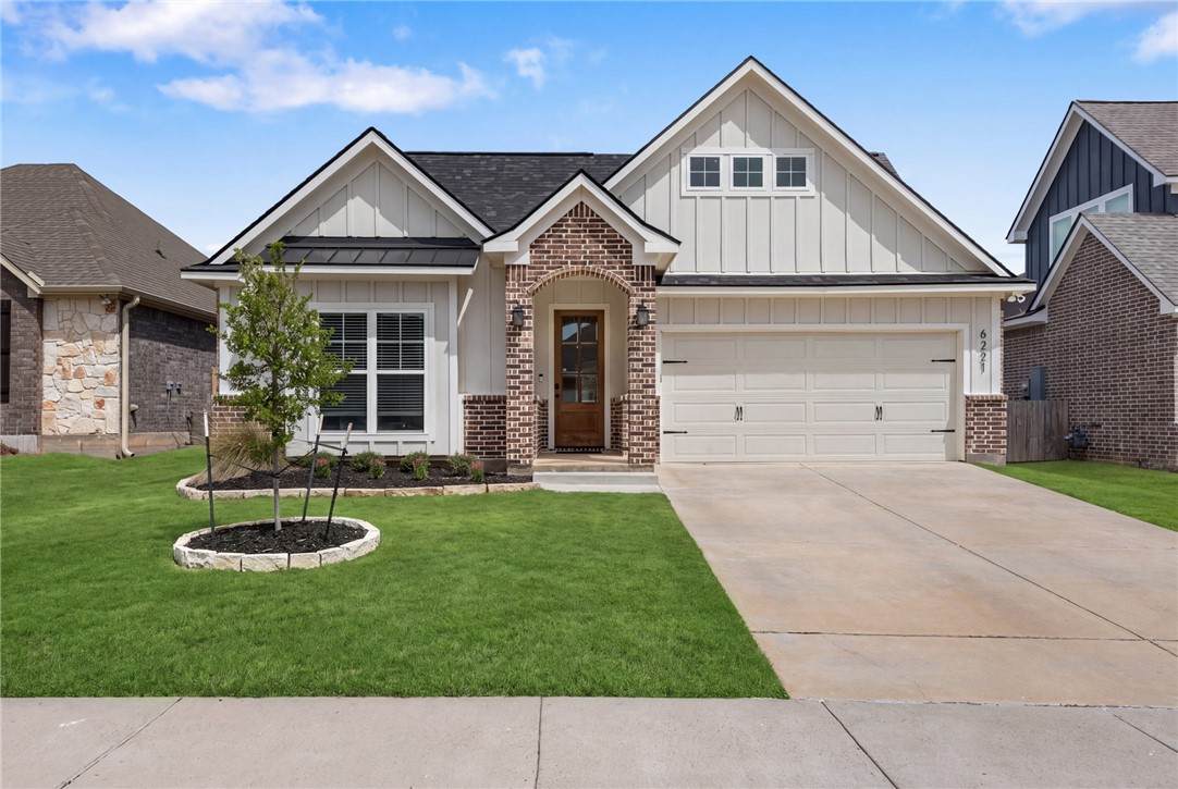 6221 Wilkesboro Drive - Photo 1
