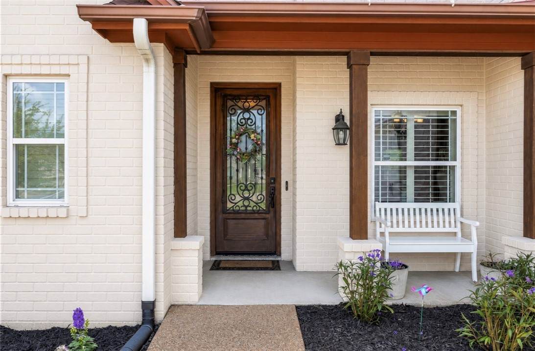 2182 Chestnut Oak Circle - Photo 1