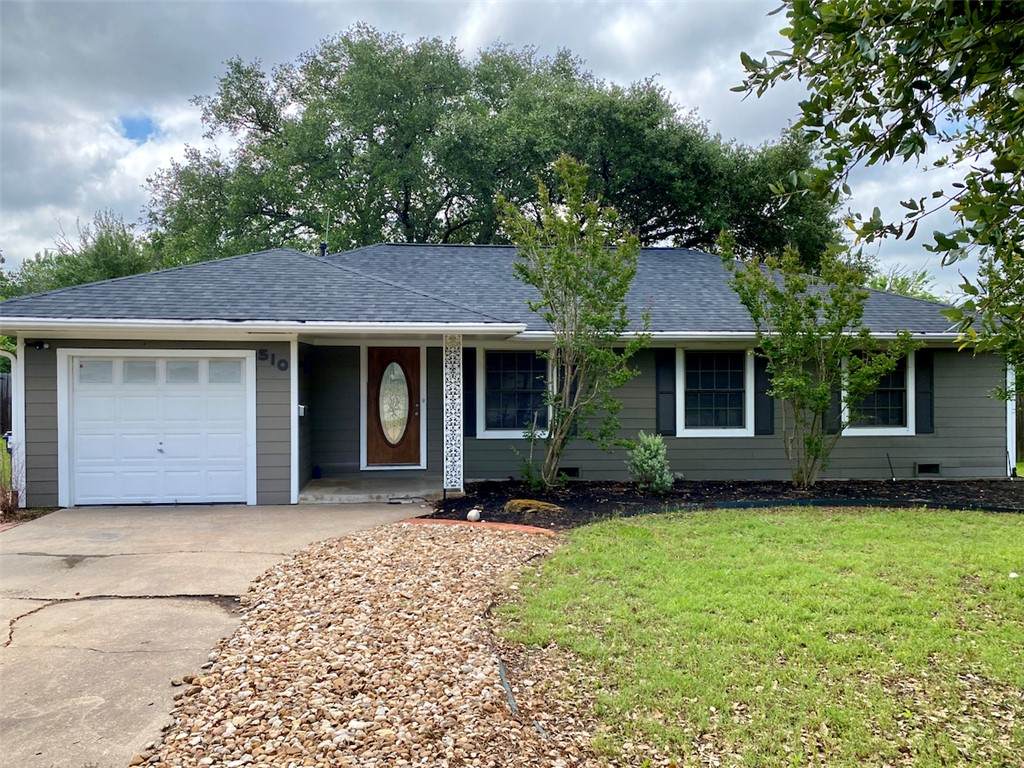 510 Brooks Avenue - Photo 1