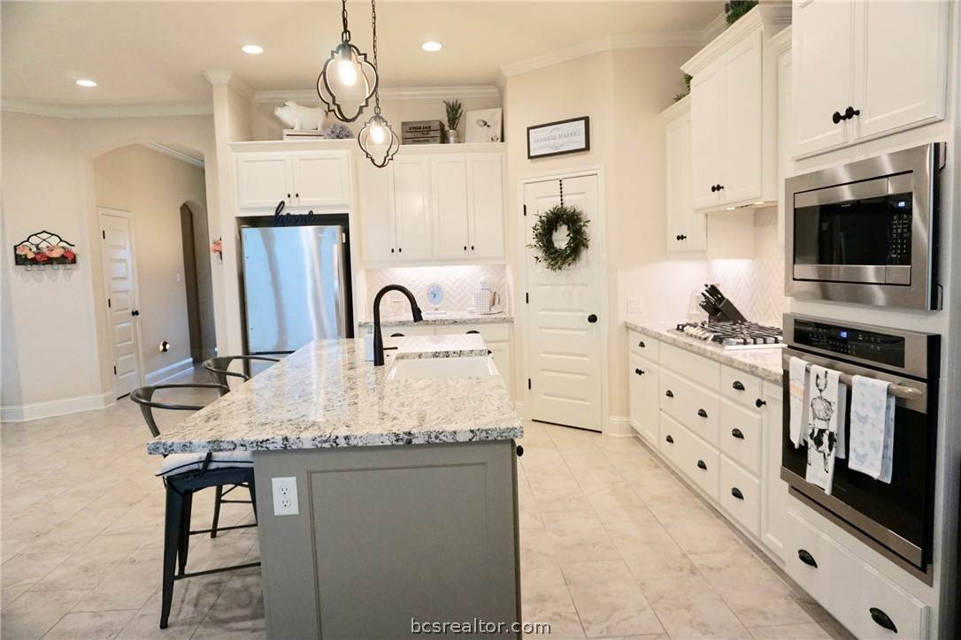 4202 Angel Landing Court - Photo 1