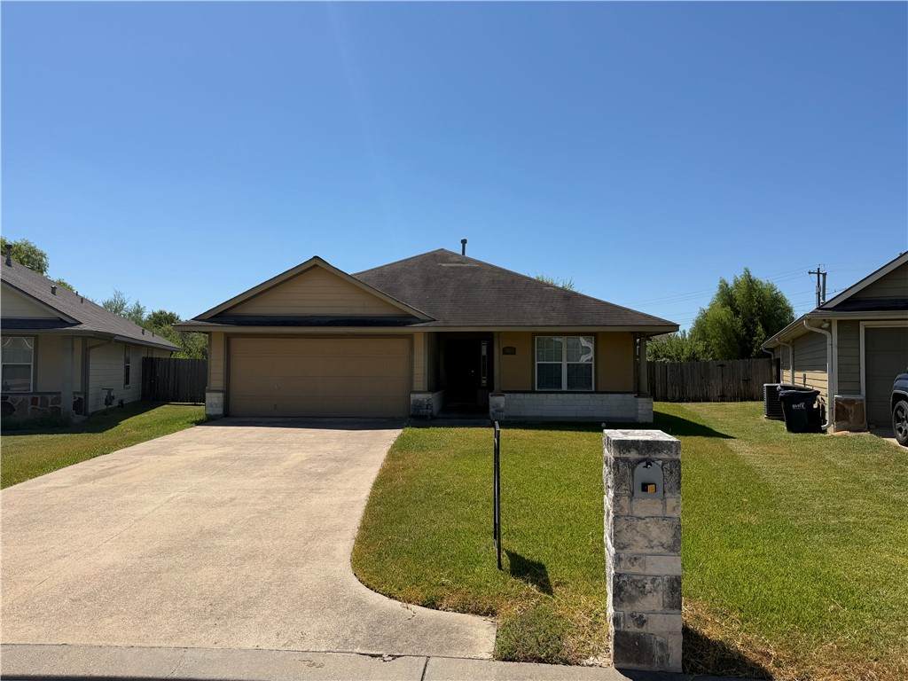 933 Crested Point Drive - Photo 1