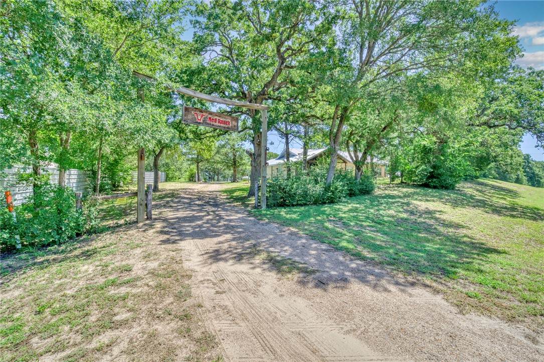 8025 State Highway 36 South - Photo 1