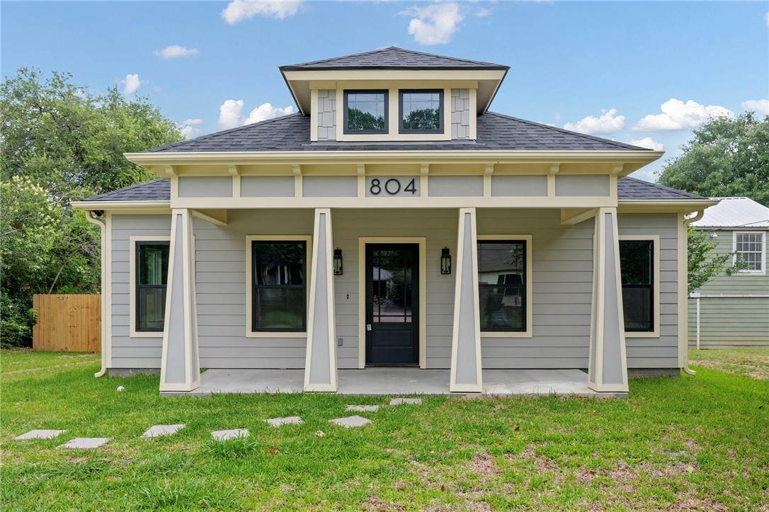 804 27th Street - Photo 1