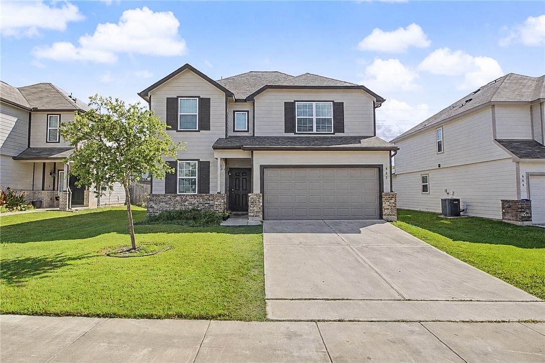982 Crossing Drive - Photo 1