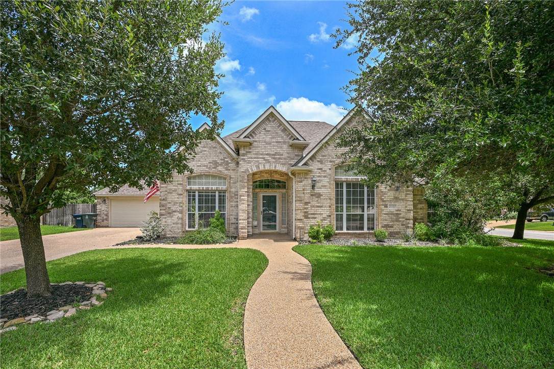 2107 Williams Way - Photo 1