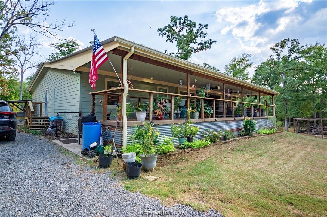 8888 County Road 472 - Photo 1