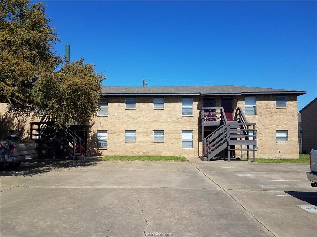 303 Spruce Street - Photo 1