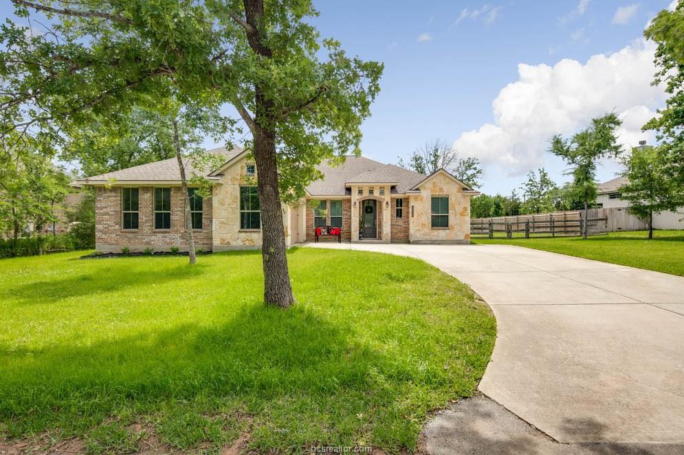 2012 Post Oak Circle - Photo 1