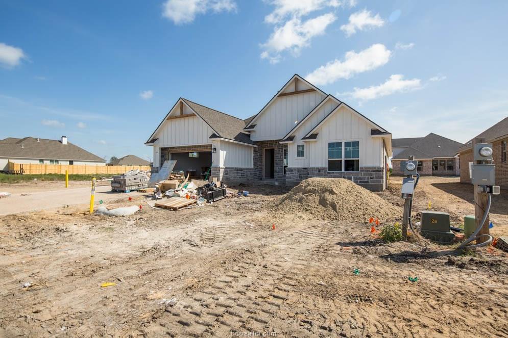 5119 Maroon Creek Drive - Photo 1