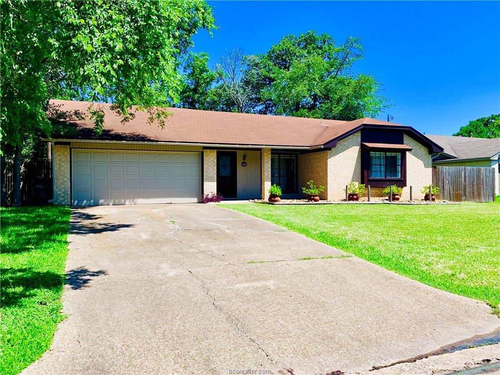 1001 Val Verde Drive - Photo 1