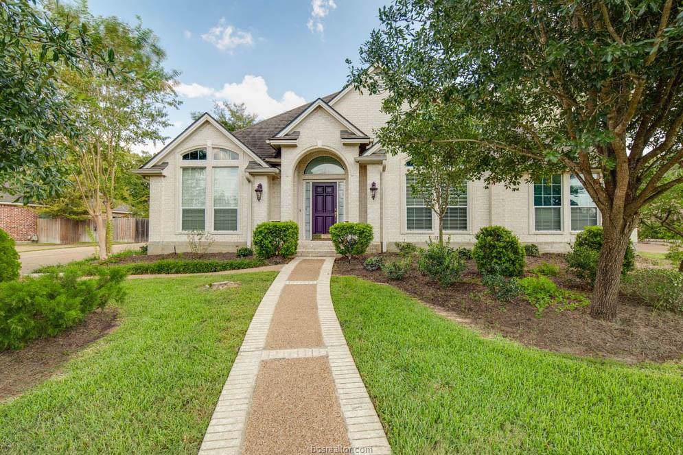 2242 Rockingham Loop - Photo 1