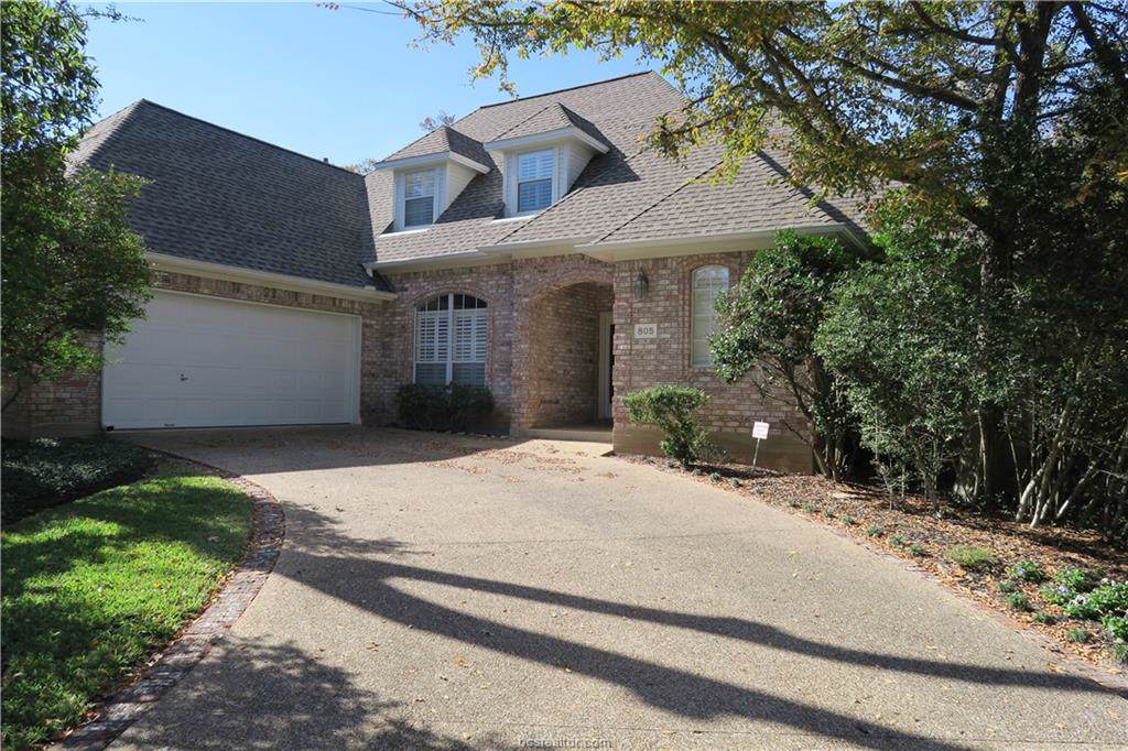 805 Southern Hills Court - Photo 1