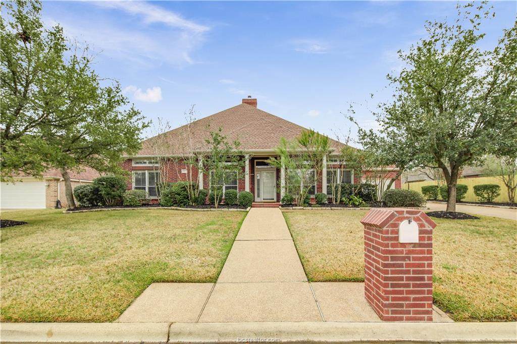 8307 Shadow Oaks - Photo 1