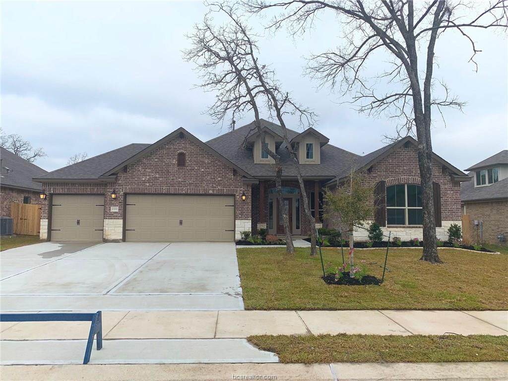 2702 Lakewell Lane - Photo 1