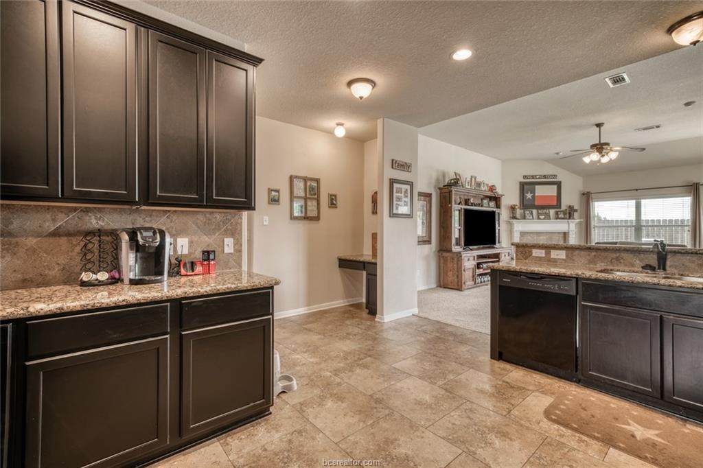 215 Boulder - Photo 1