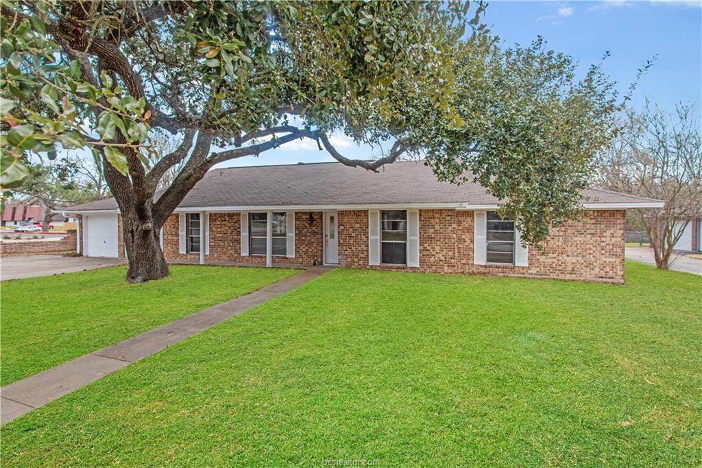 1801 Hondo Drive - Photo 1
