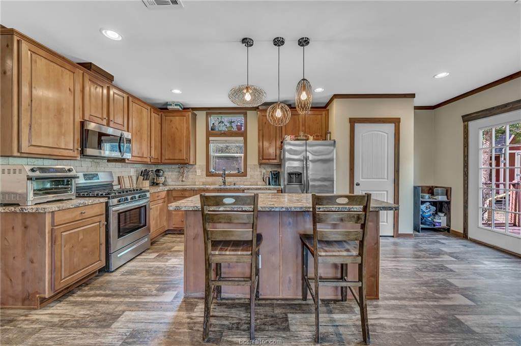 207 Hill Loop Road - Photo 1