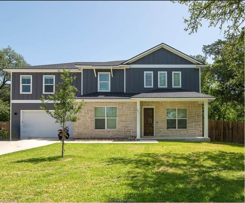1011 Hereford Street - Photo 1
