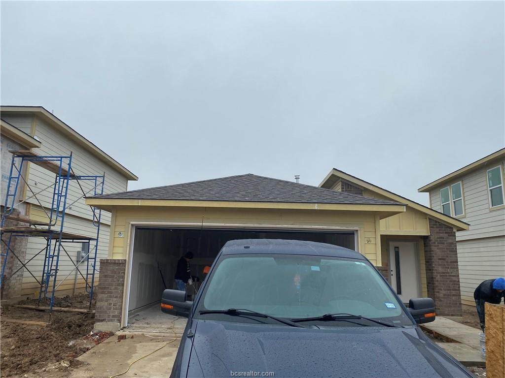926 Kickapoo Lane - Photo 1