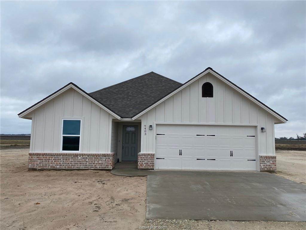 9403 County Road 272 - Photo 1