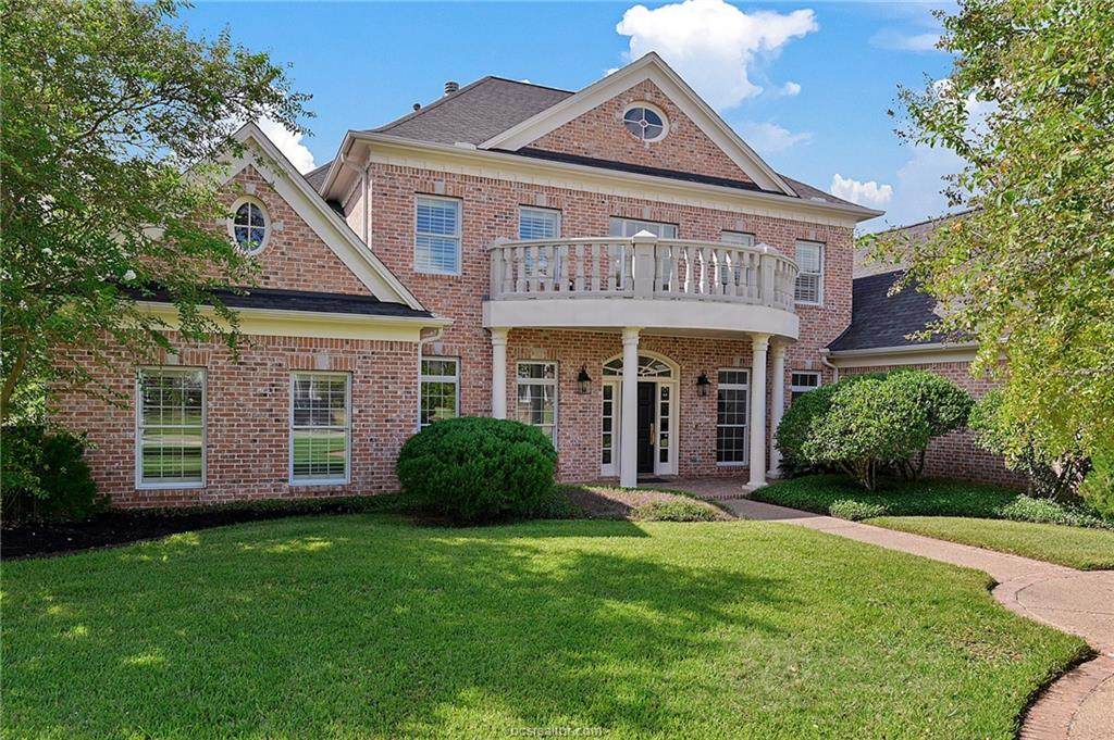 5016 Augusta Circle - Photo 1