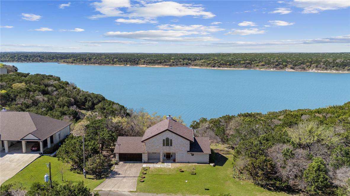 15933 Goliad Loop - Photo 1