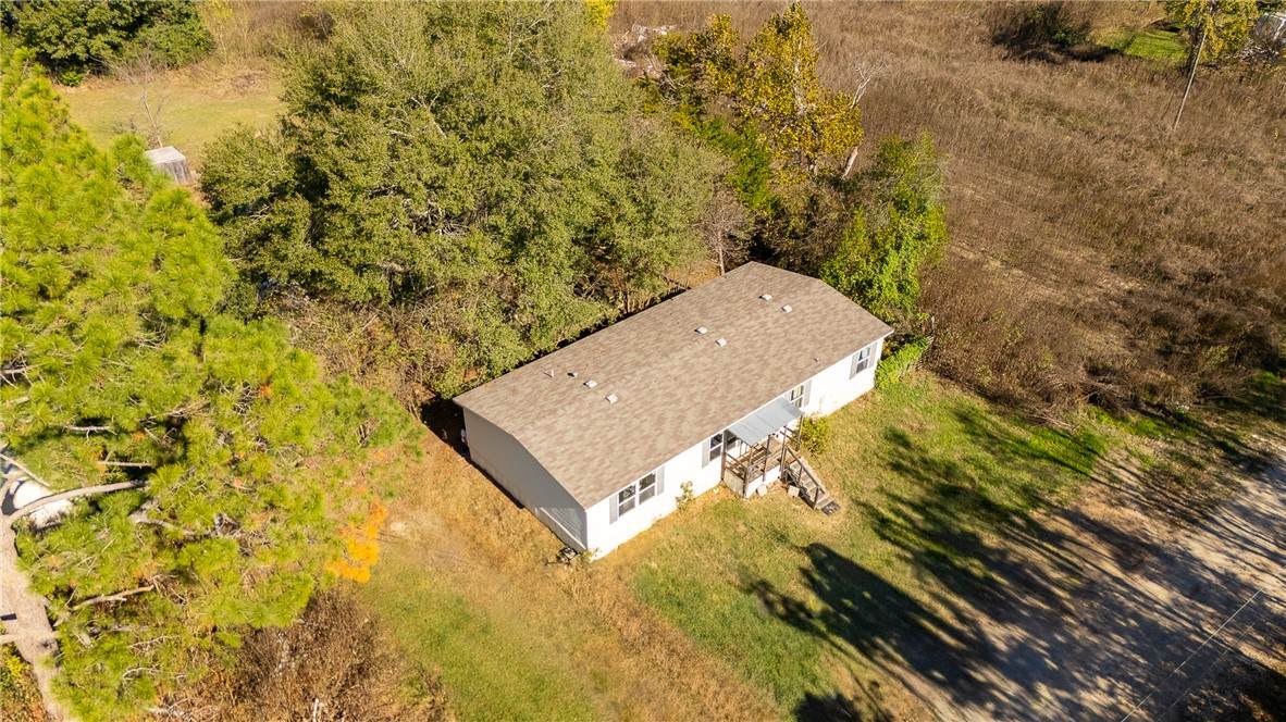 604 Sanders Lane - Photo 1