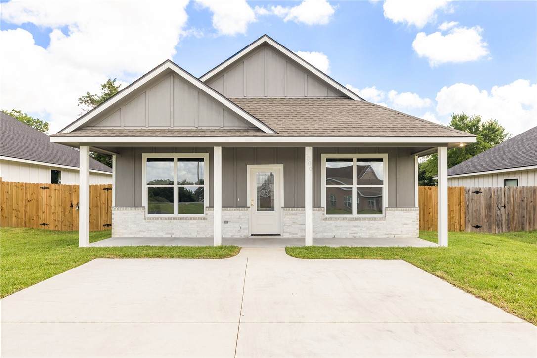 1800 Brookhaven Street - Photo 1