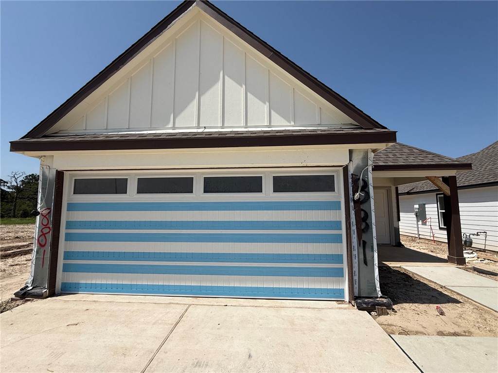 881 Lady Bird Lane - Photo 1