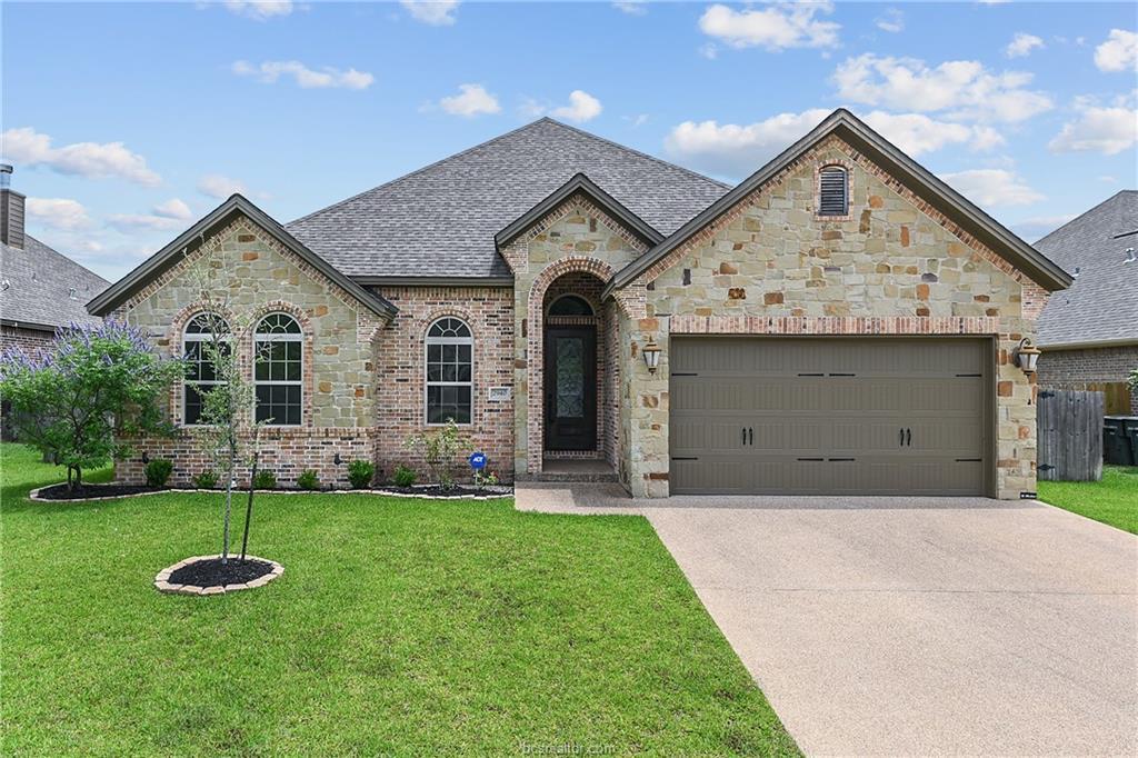 2940 Ambrose Drive - Photo 1