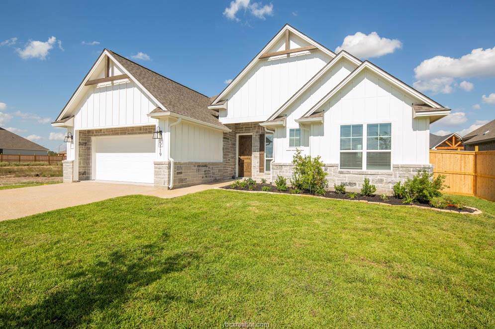 5119 Maroon Creek Drive - Photo 1
