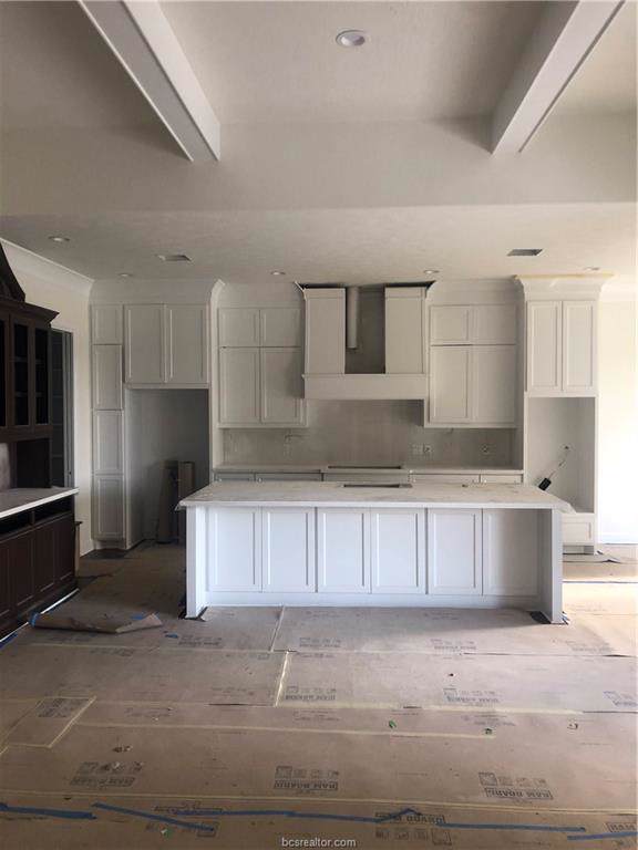 4606 Stonebriar Circle - Photo 1