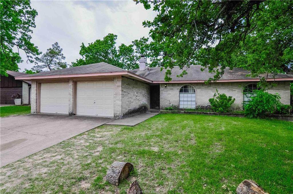 1420 Magnolia Drive - Photo 1