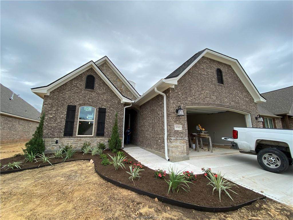3530 Fairfax - Photo 1