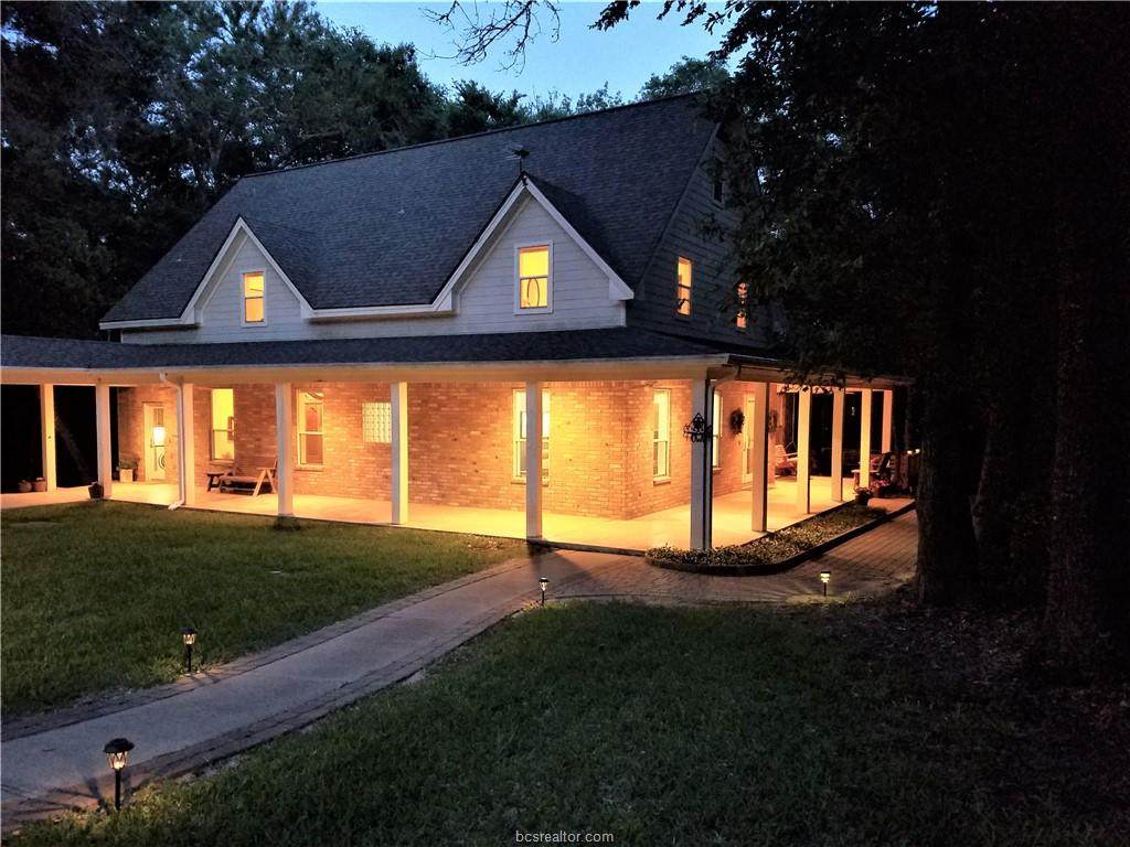 10195 Dogwood Trail - Photo 1