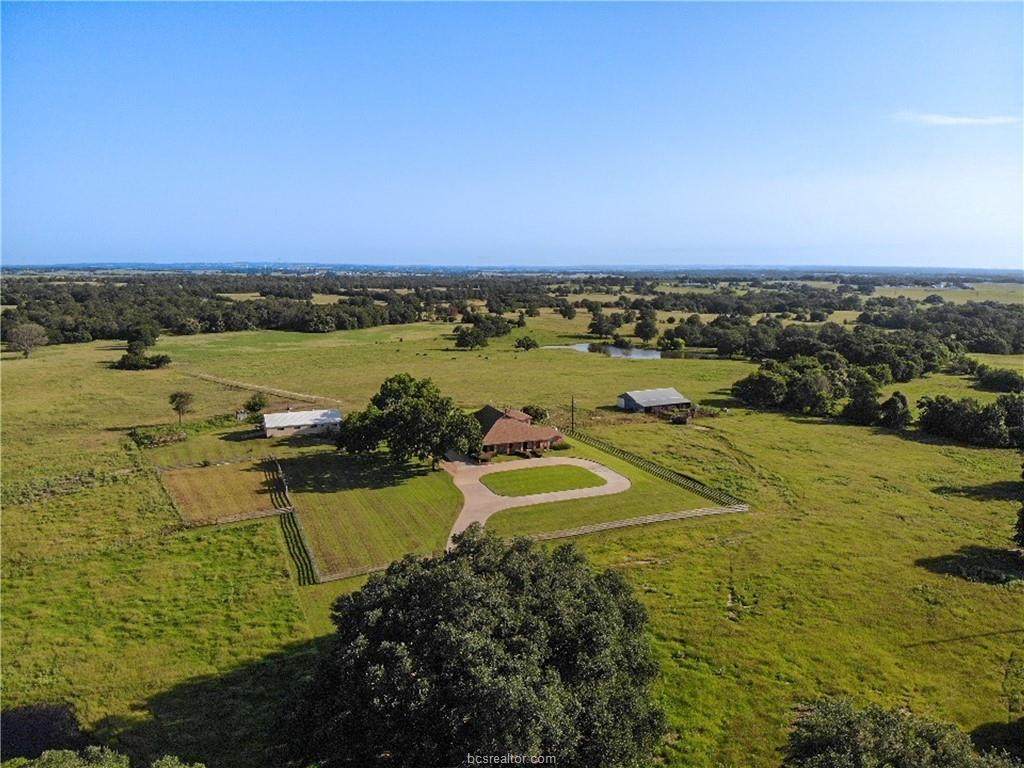 6157 Fm 2502 - Photo 1
