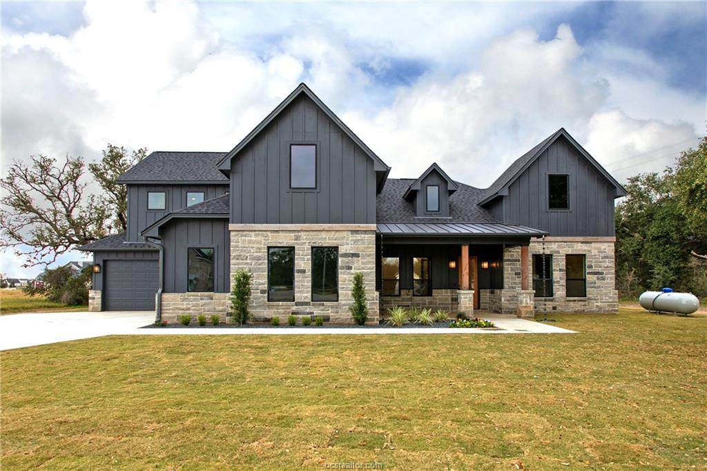 5489 Legend Oaks - Photo 1