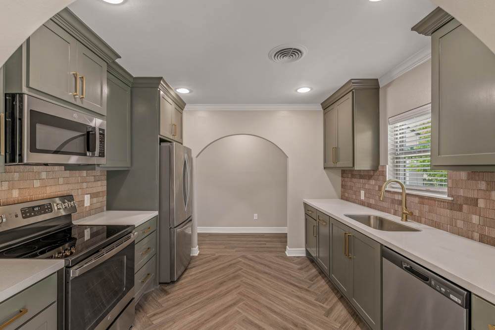 505 Francis Drive - Photo 1