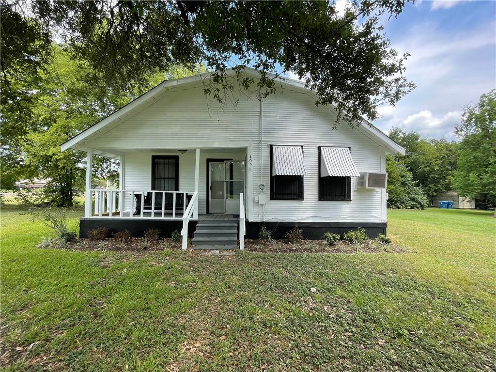 405 Woodrow Jackson Drive - Photo 1