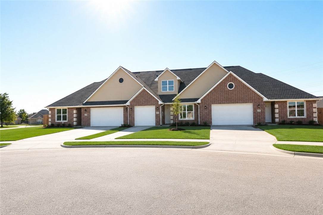 2012 Reagan Court - Photo 1