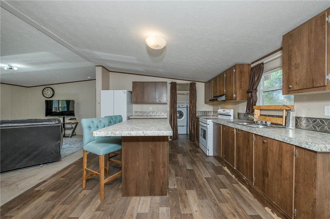 604 Sanders Lane - Photo 1