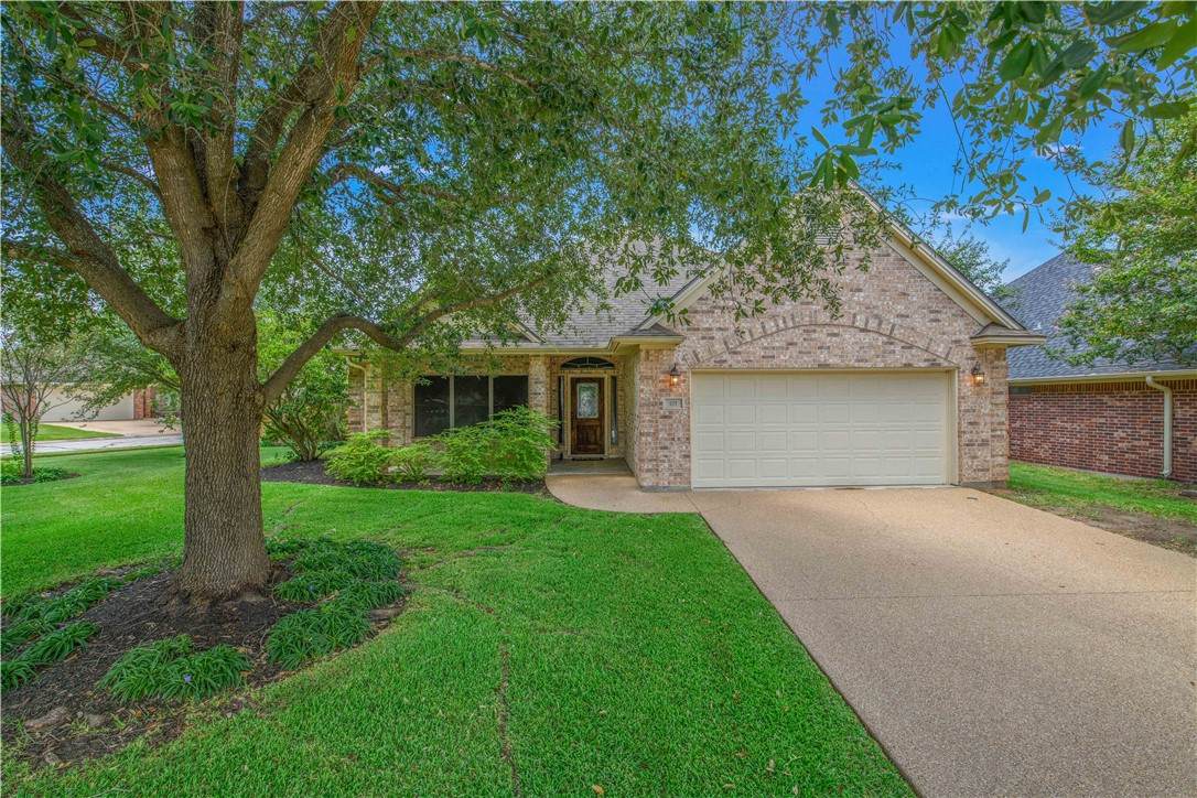 101 Hartford Drive - Photo 1