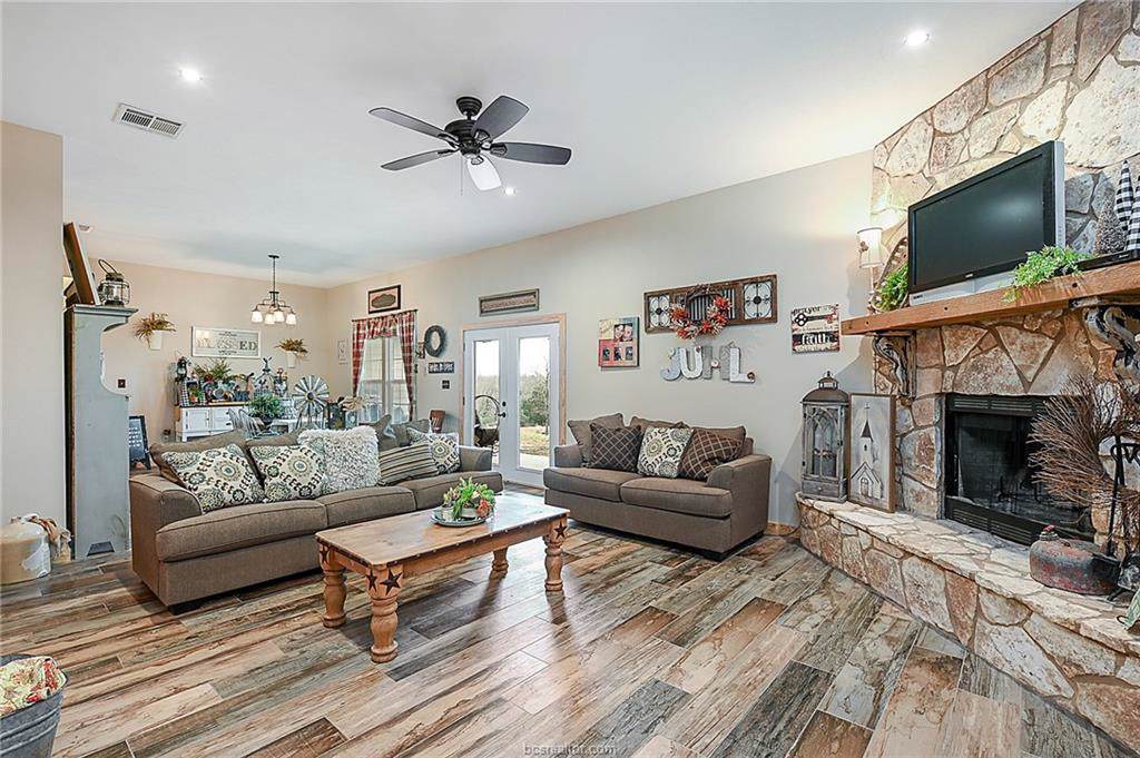 1142 22 Hills Road - Photo 1